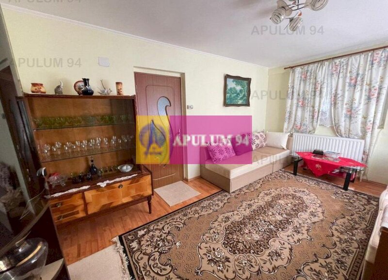 Apartament cu 2 camere de vanzare in Sinaia